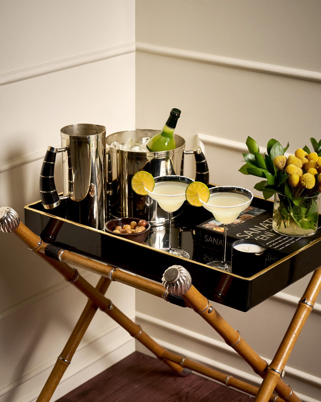 Lacquered Tray Table - Black