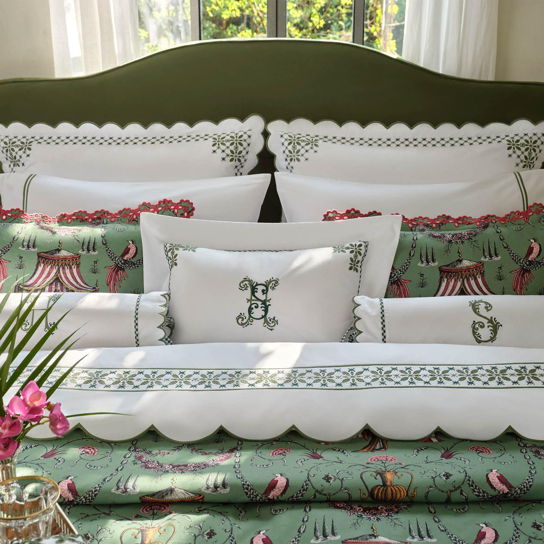 Seferî Flower Garden Standard Sham - Green